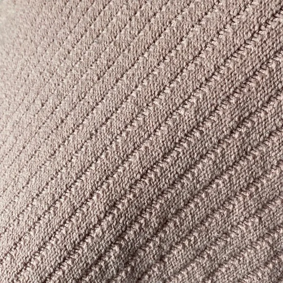 Free People Small Pink Oversized Sweater - Picture 5 of 8